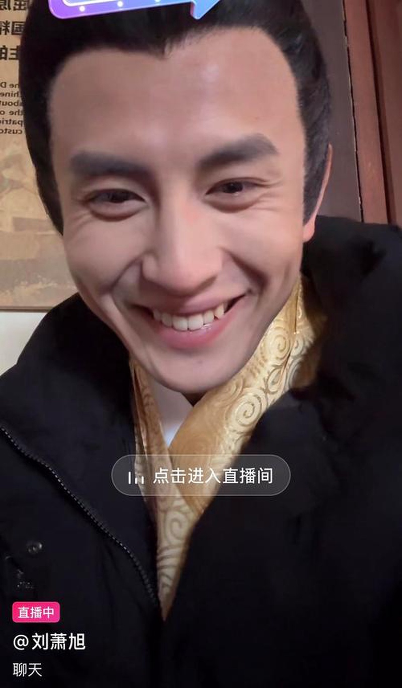 用JSON格式输出